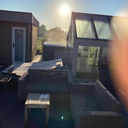 Suite De Luxe Chill&Out Bed & Breakfast *
